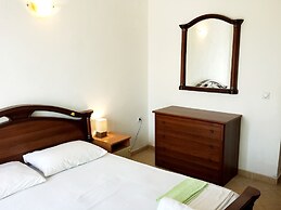 Doni Apartments
