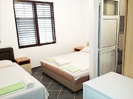 Doni Apartments