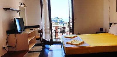 Prag Apartments & Rooms