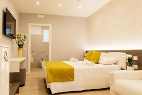 Golden Residence