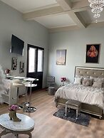 Casa Of Essence