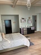 Casa Of Essence