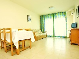 Apartamentos Pins Marina 24