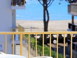 Apartamentos Pins Marina 24