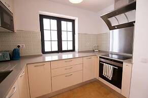 Surfers Retreat - Hostel - Adults Only