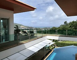 Villa Glenisla - Luxury Villa With Seaview