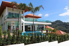 Villa Glenisla - Luxury Villa With Seaview
