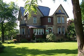 Pemberley House B&B