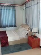 Riverside Hotel