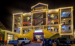 Riverside Hotel