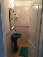 679 Inn Apart Hotel