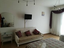 679 Inn Apart Hotel