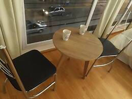 679 Inn Apart Hotel