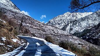 The Devdwar Yoga Resort
