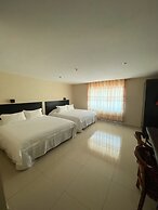 Hotel F Sur Inn