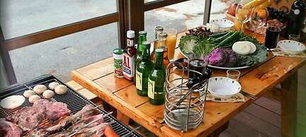 Pine Aroma Pension
