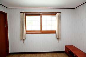 Pine Aroma Pension