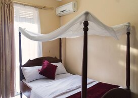 Rwenzori International Hotel