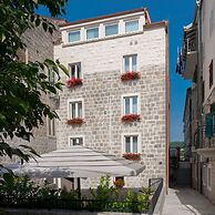 Mediterra residence