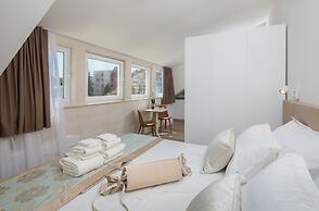 Mediterra residence