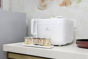Locals Boutique Apartment WanzaiCEC No.6