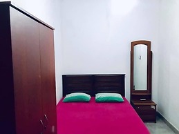 The Beach House  Nilaveli