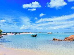 The Beach House  Nilaveli