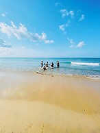 The Beach House  Nilaveli