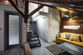 Apartments At The Blue Duckling