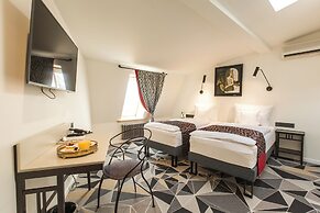 Art Hotel Roma