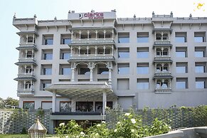 Clarks Inn suites Raipur