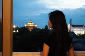 Urbanite Hotel