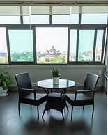 Urbanite Hotel