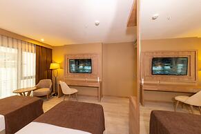 38 Hotel