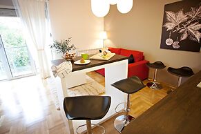 Boutique Apartments 360