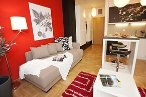 Boutique Apartments 360