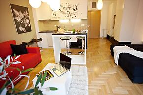 Boutique Apartments 360