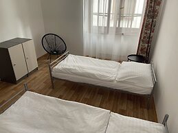 Hostel Little Quarter