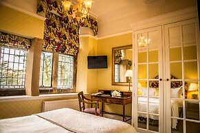 Fischers Baslow Hall