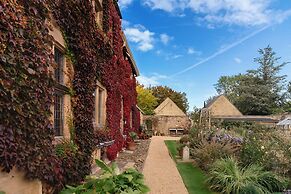 Fischers Baslow Hall