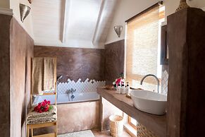 Clove Island Villas & SPA
