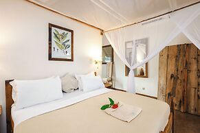 Clove Island Villas & SPA