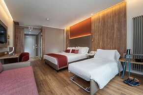 TH Courmayeur