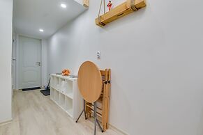 Tomi Apartments