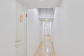 Tomi Apartments