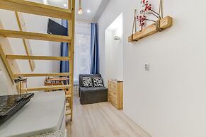 Tomi Apartments