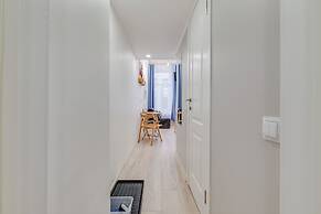 Tomi Apartments