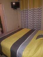Over The Hill - Guesthouse & Residence