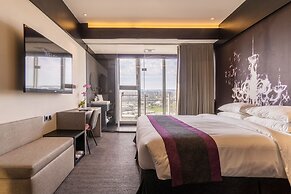 Royal Roi Hotel