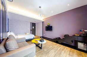 Anich Fashion Inn